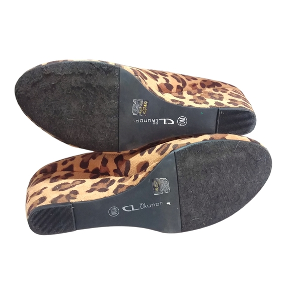 ☆☆SOLD☆☆ CL by Laundry Animal Print Wedge Heels - Picture 7 of 7